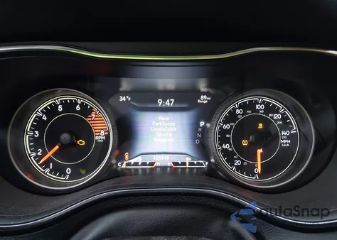 2019 Jeep Cherokee Limited 4X4 from USA, damaged, VIN 1C4PJMDXXKD119017